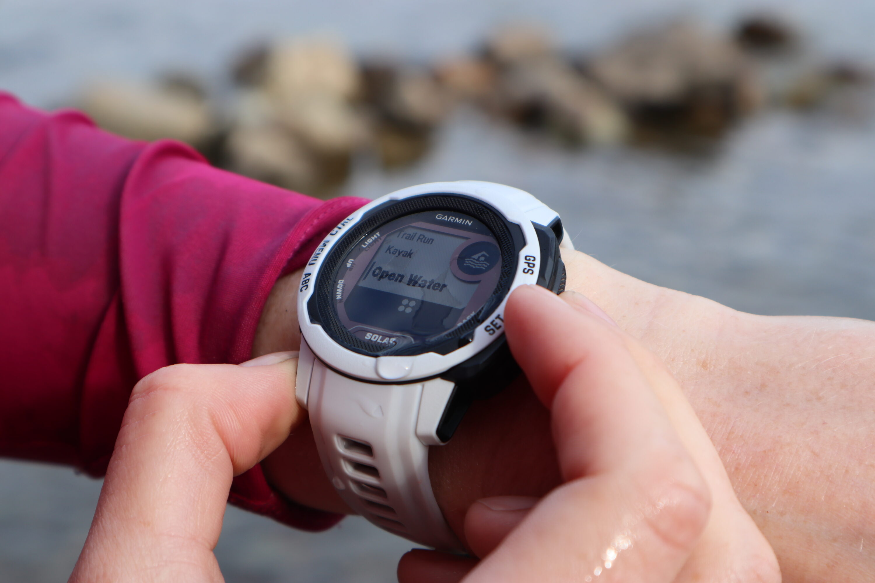 Garmin Instinct Solar Review - Unlimited Battery Life! Can It